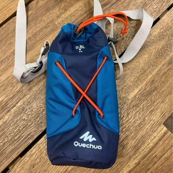 HIKING water carrier. Holds 1 litre. Quechua. Blue with red strap. New!! - Picture 6 of 8